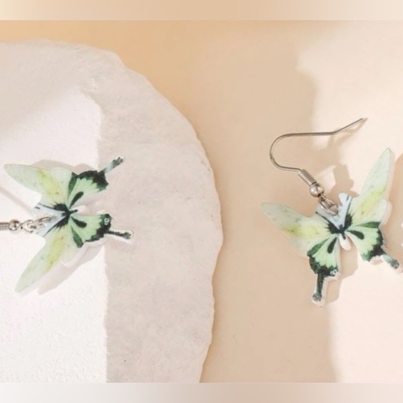 “Green Butterflies” Dainty Little Mini Acrylic Butterfly Nature Bohemian Earring - Picture 3 of 6